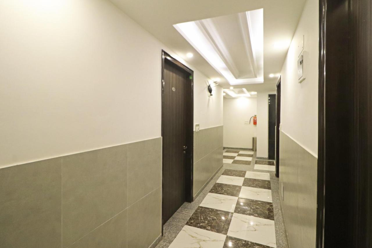 Hotel Almora Near Delhi Airport ニューデリー エクステリア 写真